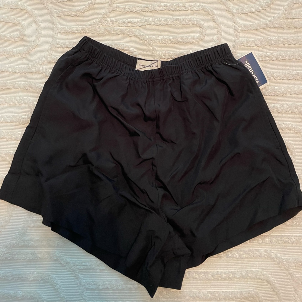 Abercrombie short, size XS
